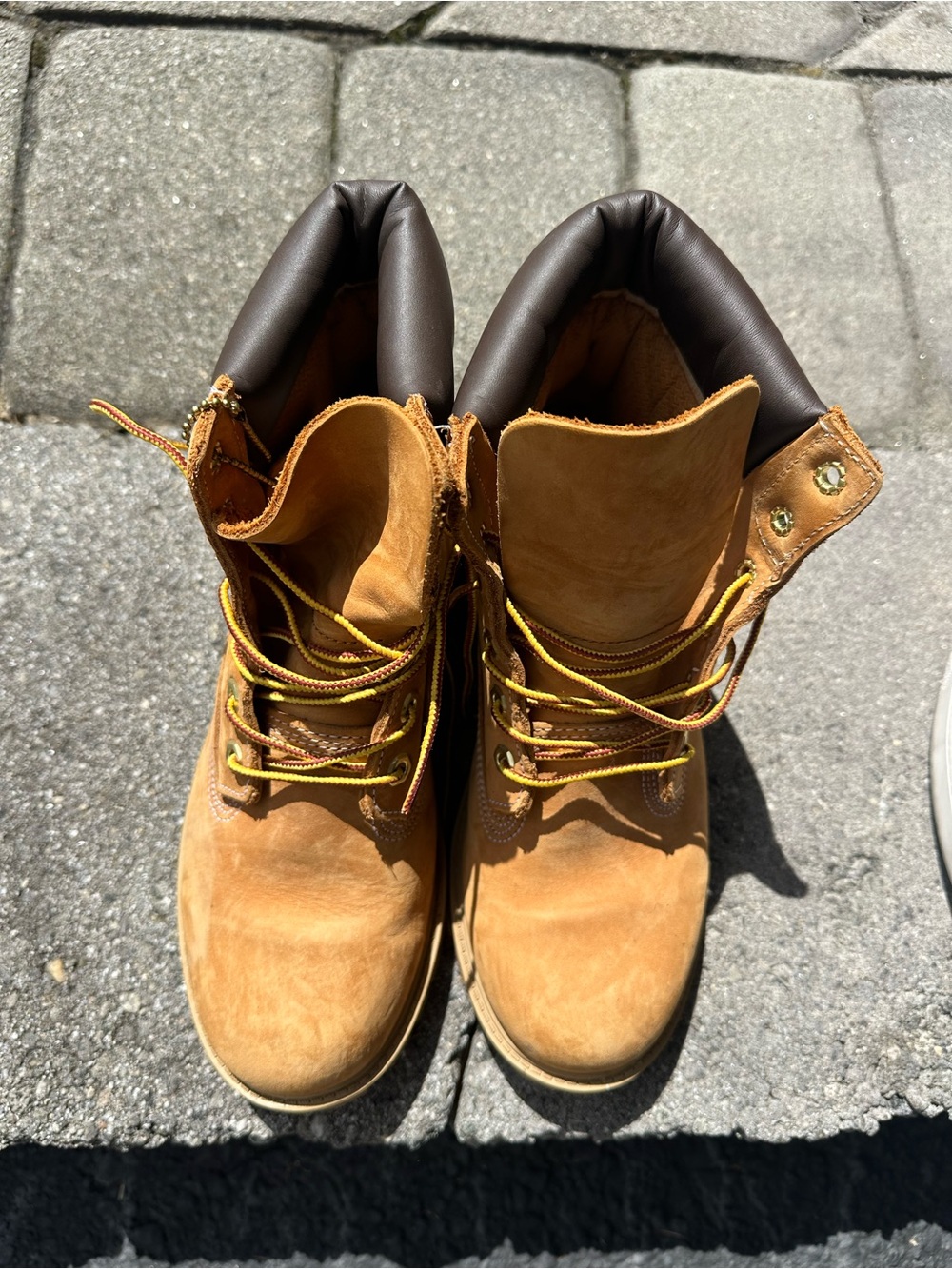 Timberland Wheat Suede Lace-Up Work Boots with Dark Brown Collar